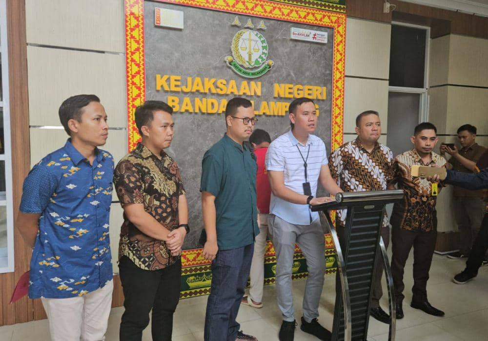 Penetapan tersangka AY oleh Kejari Bandar Lampung. (DOK. Kejari Lampung).