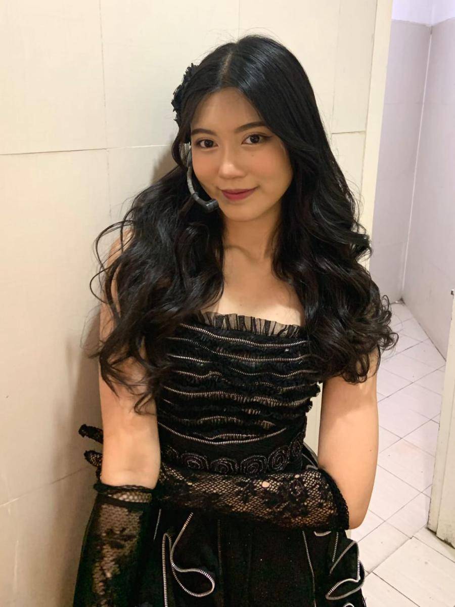 Indira JKT48 (x.com/sp_indirajkt48)
