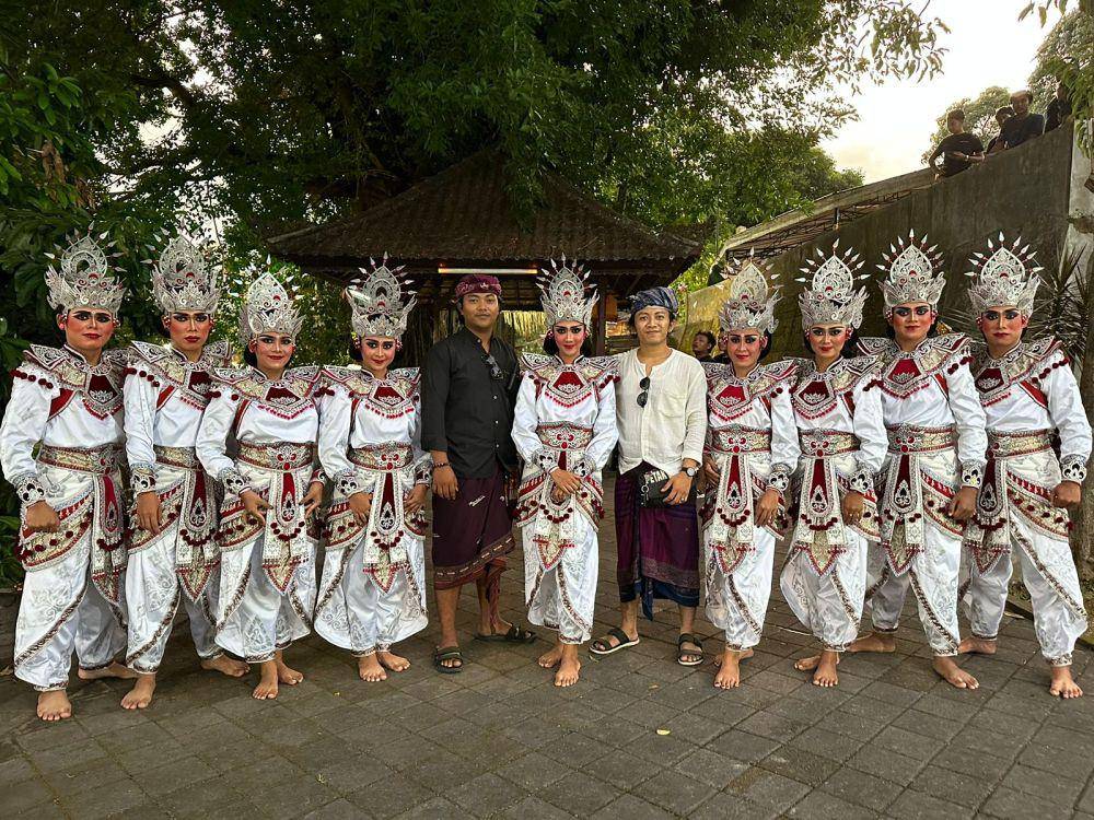 Penatara Tari dan Penari Tari Kreasi Hyang Aji Segara (Dok.IDNTimes/Istimewa)