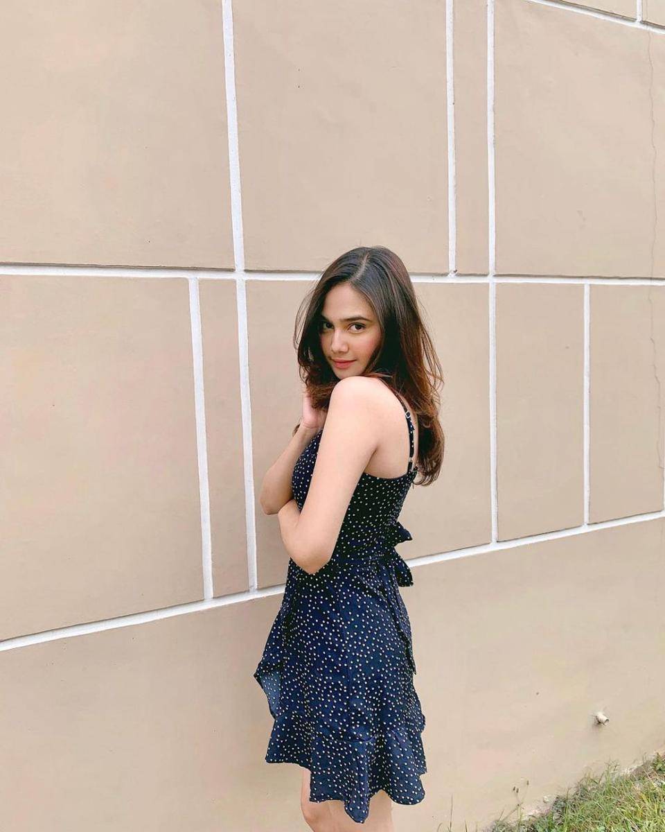 Inspirasi outfit untuk hangout ala Syifa Hadju (Instagram.com/syifahadju)