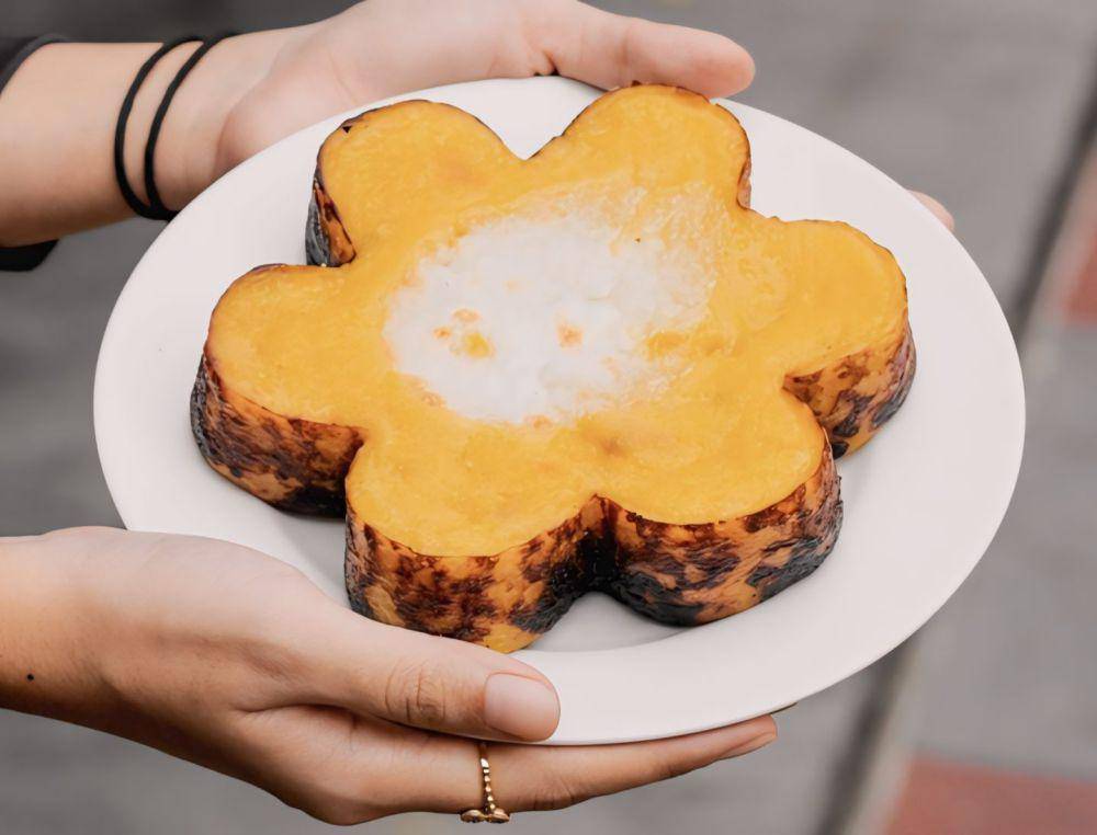 Bingka Kentang Stal Kuda (instagram.com/bingka_kentang)