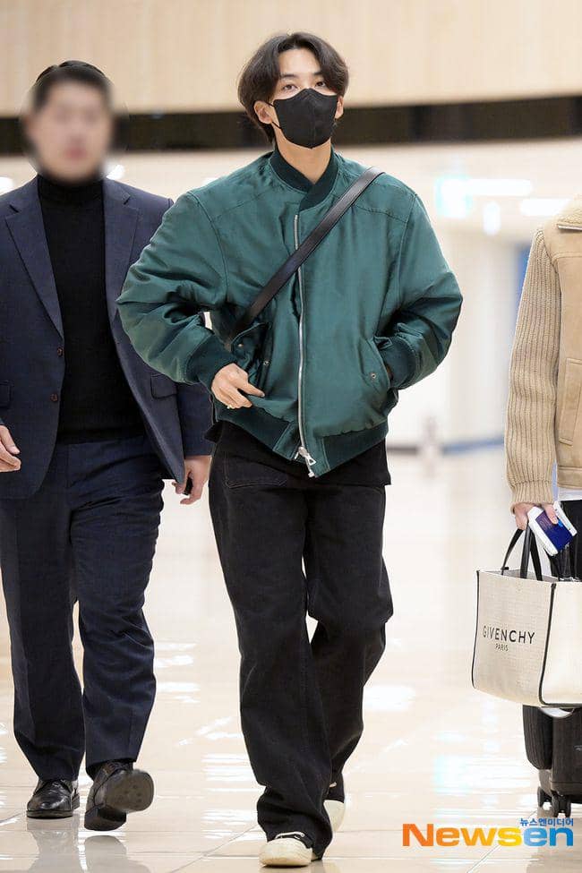 Jeonghan SEVENTEEN (dok. Newsen/Ji Soo Jin)