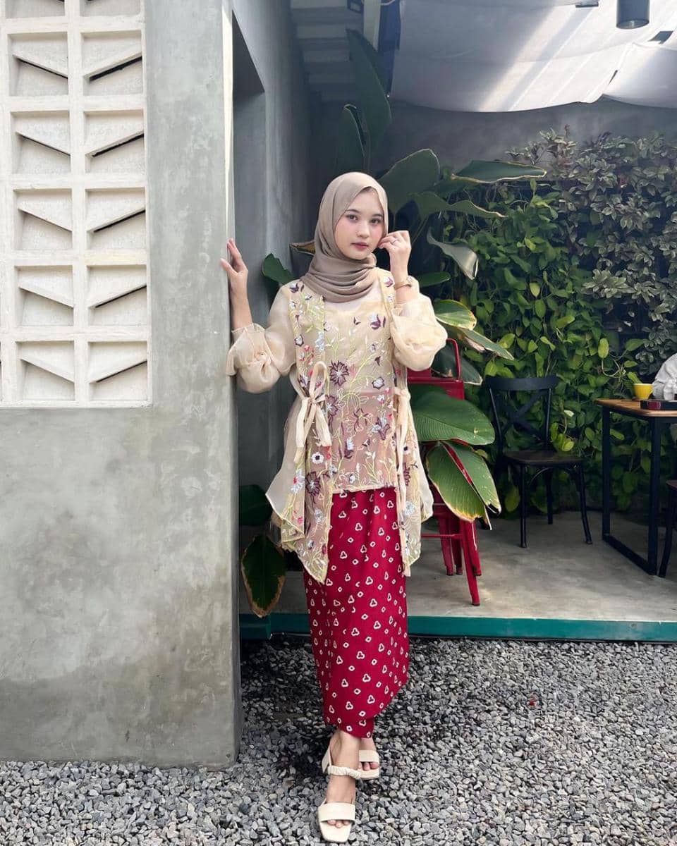 Siska Amera (instagram.com/siskaamera)
