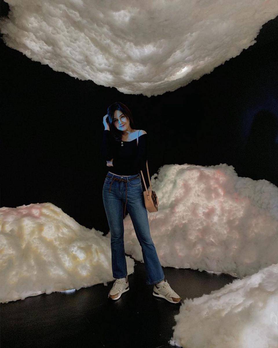 Inspirasi outfit untuk hangout ala Syifa Hadju (Instagram.com/syifahadju)