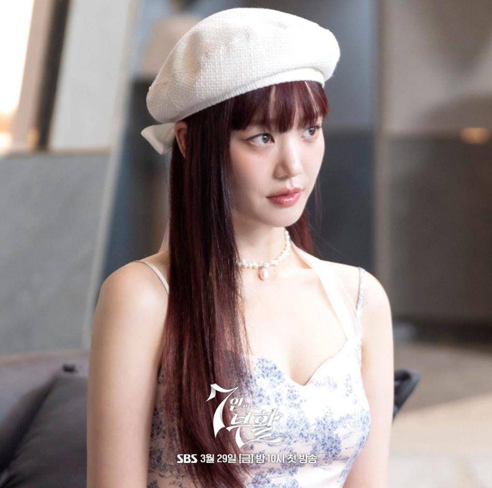 Lee Yoo Bi di drama The Escape of the Seven: Resurrection (instagram.com/sbsdrama.official)