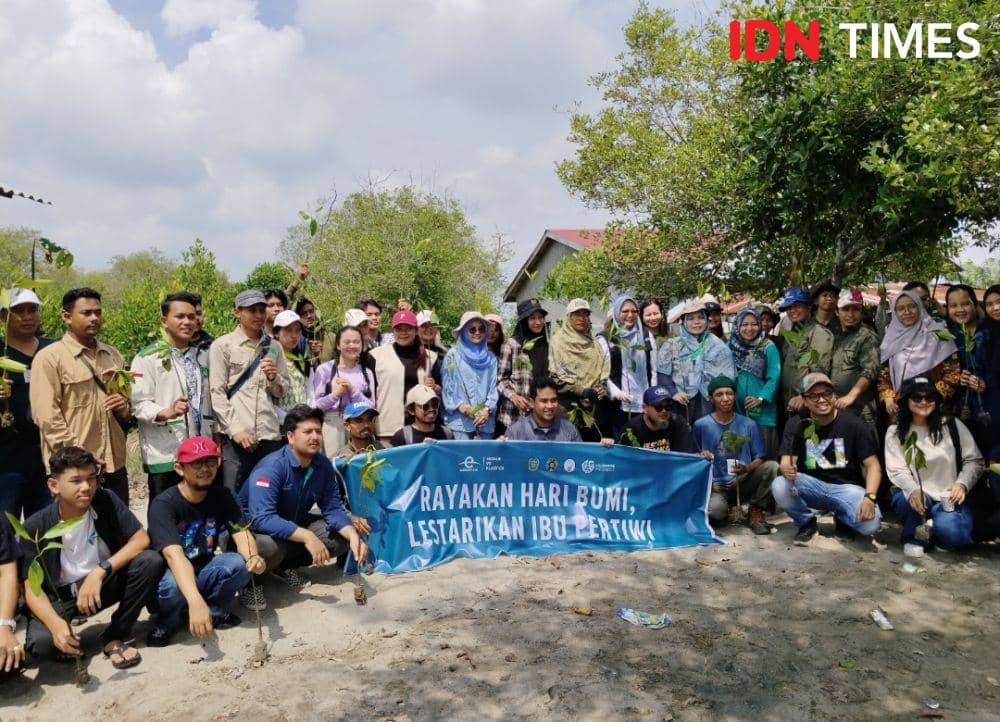 Medan vs Plastik, Giat Konservasi Indonesia Hijaukan Pesisir Sumut