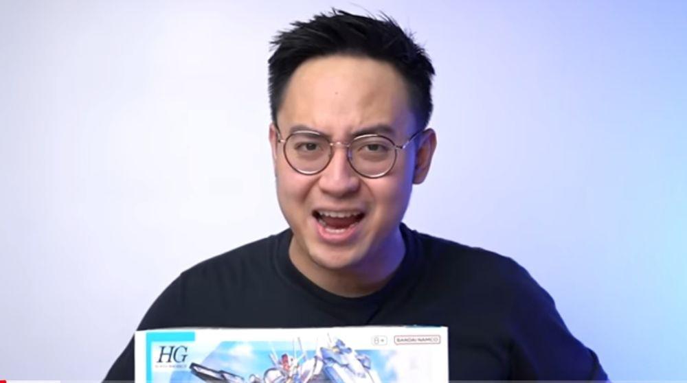 Viral YouTuber Medy Renaldi Kesal ke Bea Cukai karena Mainan Megatron