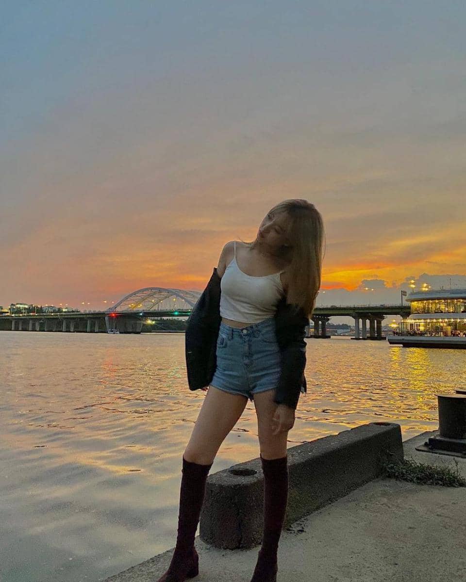 Song Dahye (instagram.com/dahye0612)