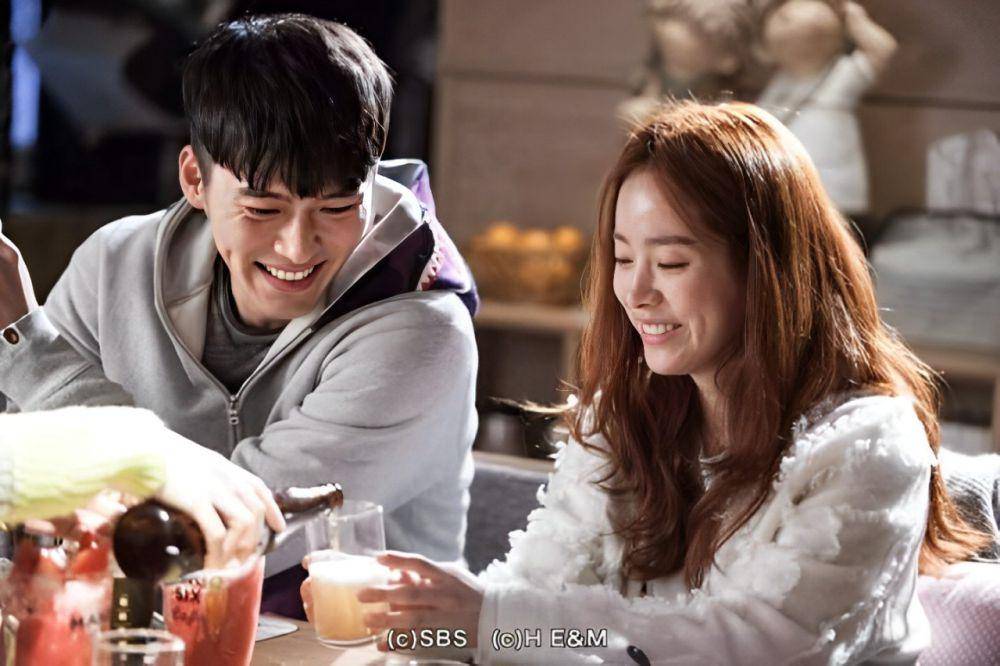 Hyun Bin dan Han Ji Min dalam drakor Hyde Jekyll, Me (facebook.com/BinMin Couple Philippines)
