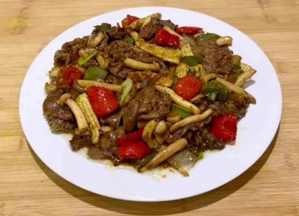 Resep Oseng Sapi Lada Hitam ala Resto, Teman Nasi Paling Yummy!