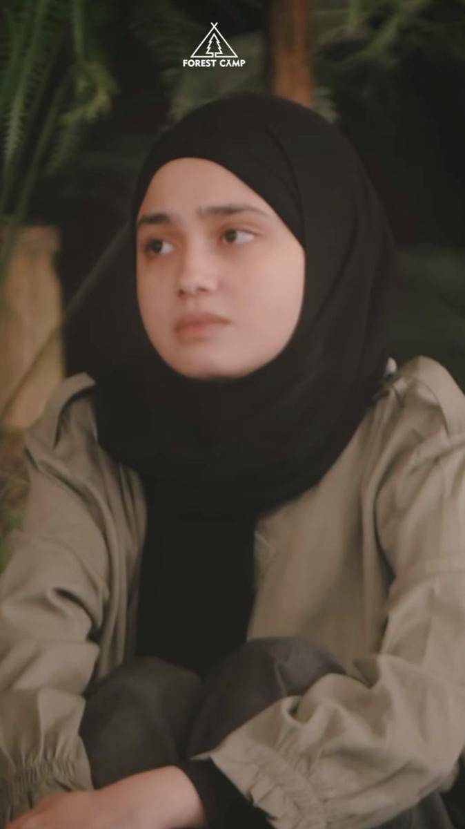 potret Syifa Hadju melepas beban pikiran dengan mengikuti acara Forest Camp Mindful Escape (instagram.com/forestcamp.id)