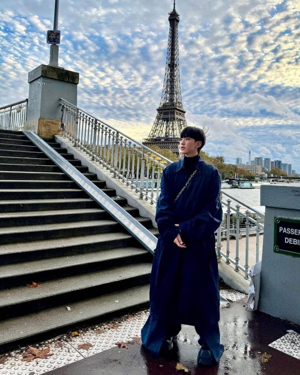 padu padan long coat ala Hoshi SEVENTEEN (instagram.com/ho5hi_kwon)