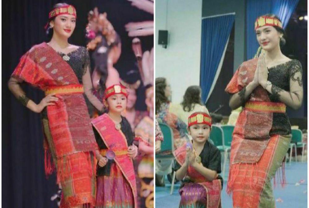 9 Potret Anissa Aziza dan Alea Ikut Fashion Show di Hari Kartini