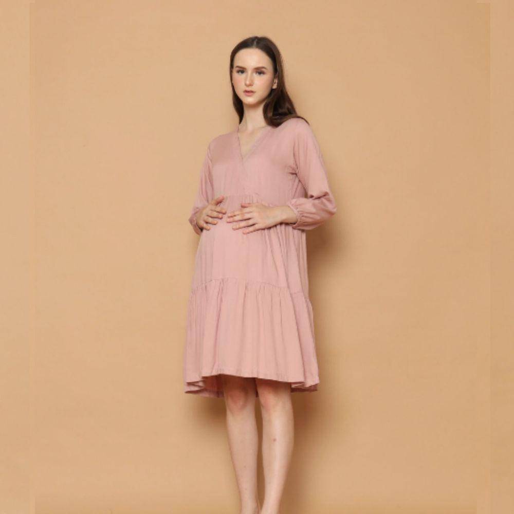 Rekomendasi baju ibu hamil. (shopee.co.id/Hellomommy Official Shop)