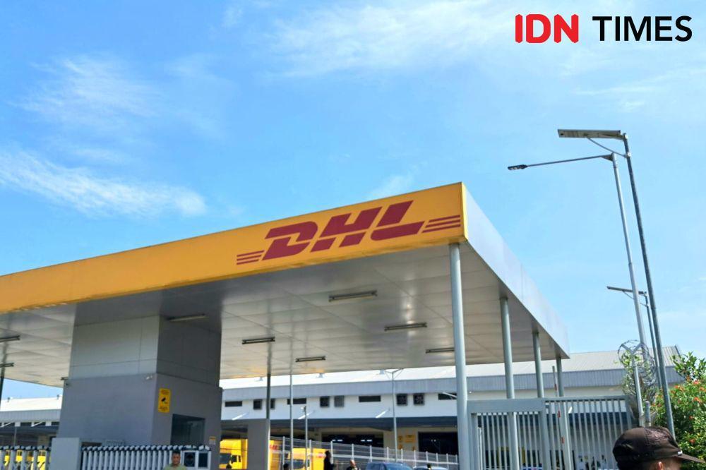 DHL Bantah Akan Bayar Seluruh Denda Impor Sepatu ke Bea Cukai