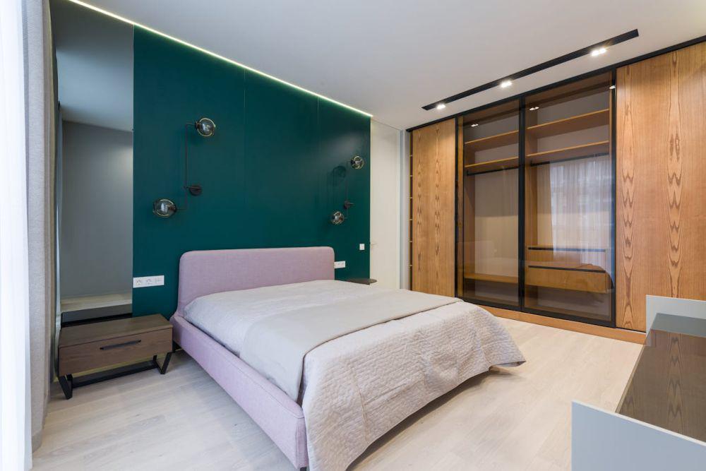 desain kamar mewah yang modern dan minimalis (pexels.com/Max Vakhtbovycn)