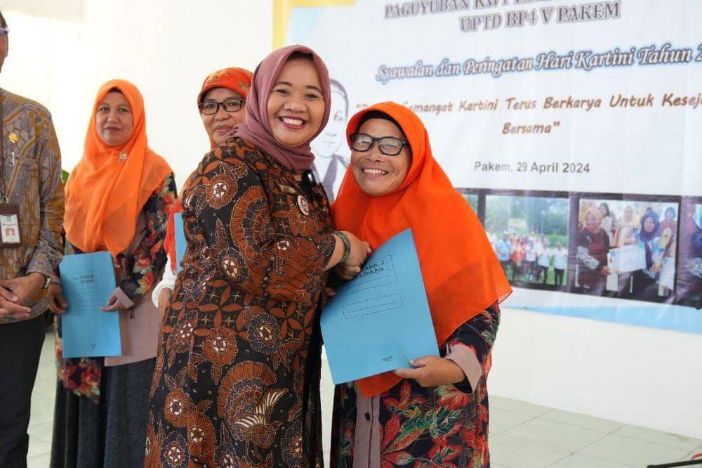 Forum KWT Pari Merapi Sembada dan Bazar Produk KWT di Kantor UPTD Balai Penyuluhan Pertanian Pangan dan Perikanan (BP4) Wilayah V Pakem, pada Senin (29/4/2024). (Dok. Istimewa)