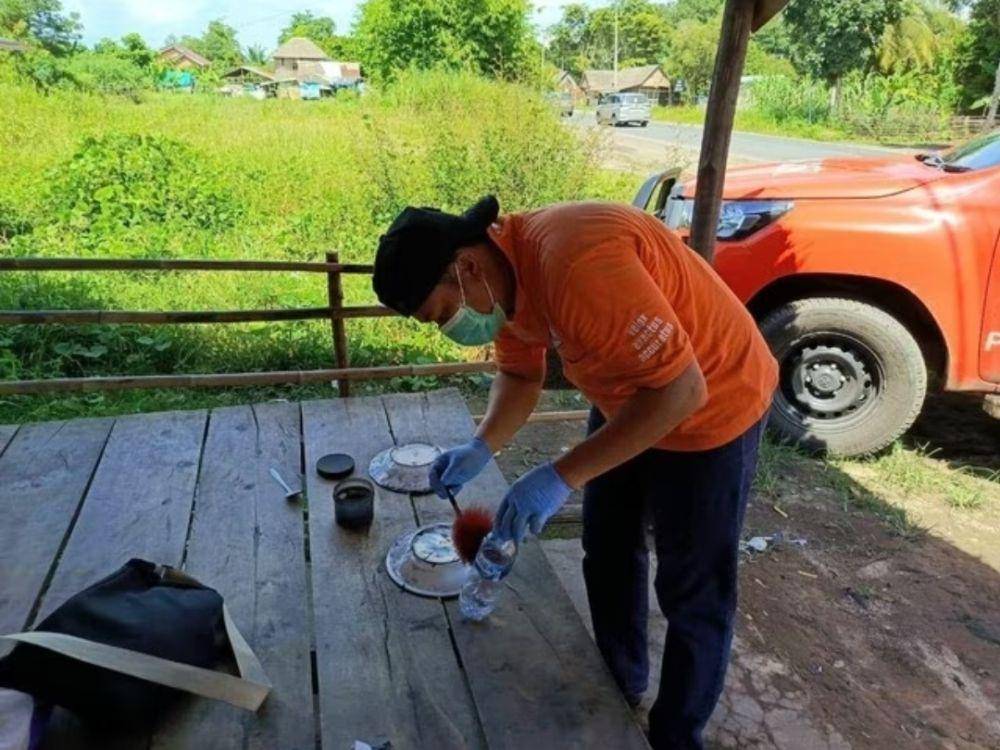 (Polisi saat melakukan olah TKP pembunuhan pemilik warung kopi) IDN Times/istimewa