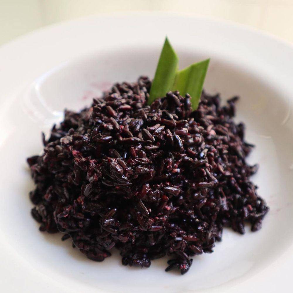 tapai ketan hitam (Instagram.com/cemaltocemil)