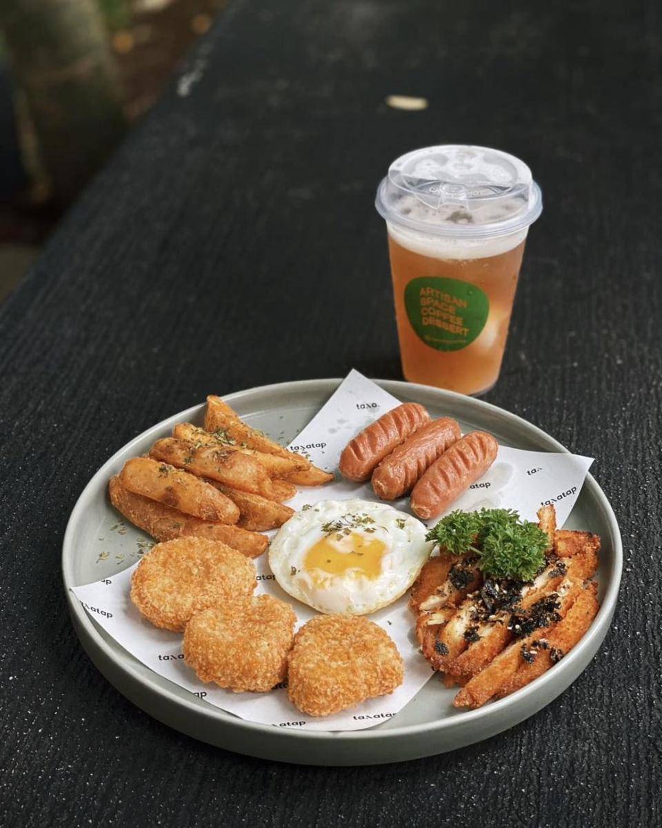 Tanatap Coffee (instagram.com/tanatapcoffee)