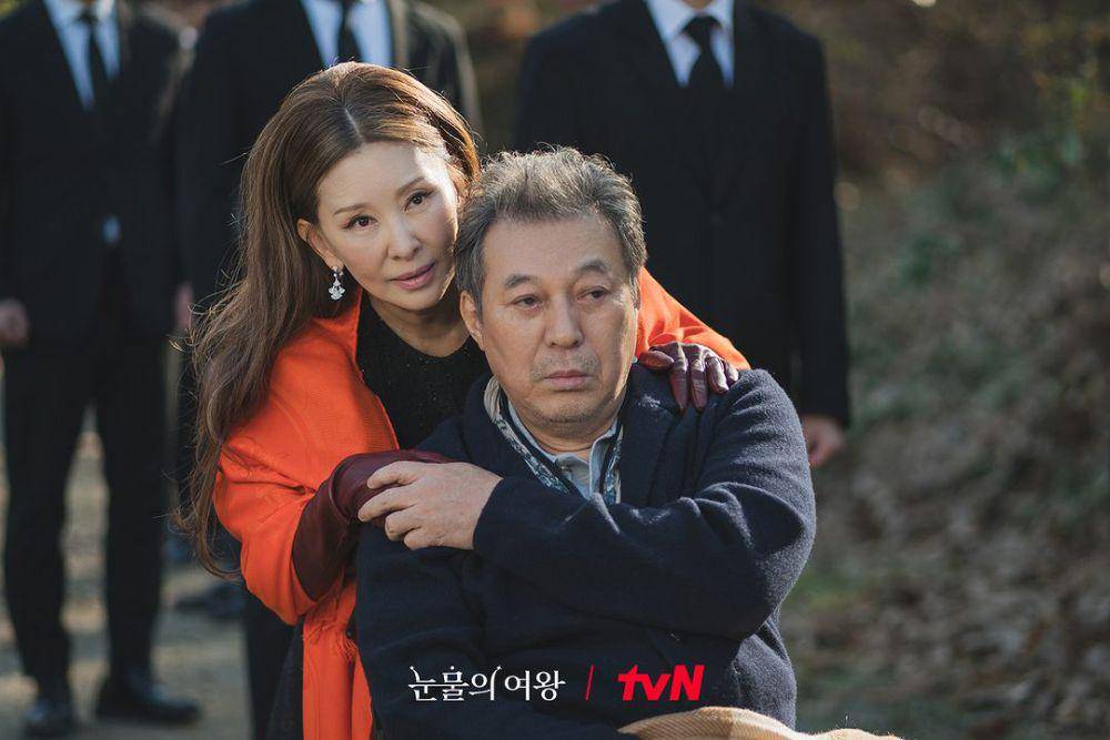 Hong Man Dae (Kim Kap Soo) dan Moh Seul Hee (Lee Mi Sook) di drakor Queen of Tears (instagram.com/tvn_drama)