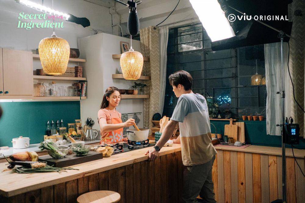 Still cut serial Secret Ingredient (Instagram.com/viuphilippines)