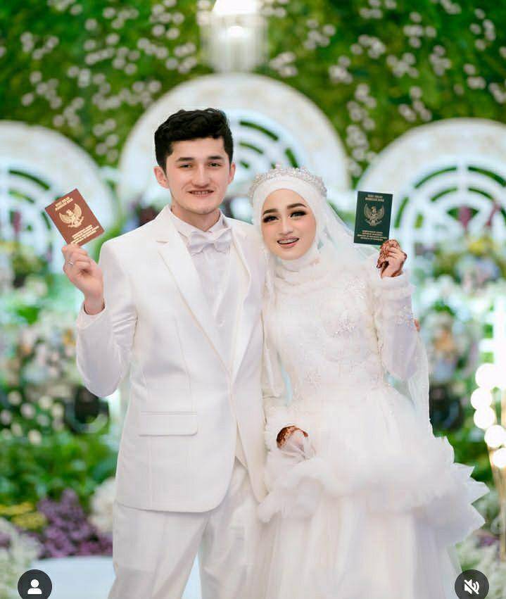 potret artis yang nikah atau lamaran di bulan April 2024 (instagram.com/veve_zulfikar)