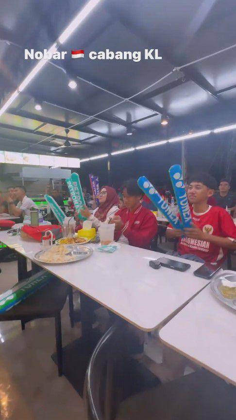 Atta nobar Timnas di Malaysia (Instagram.com/attahalilintar)