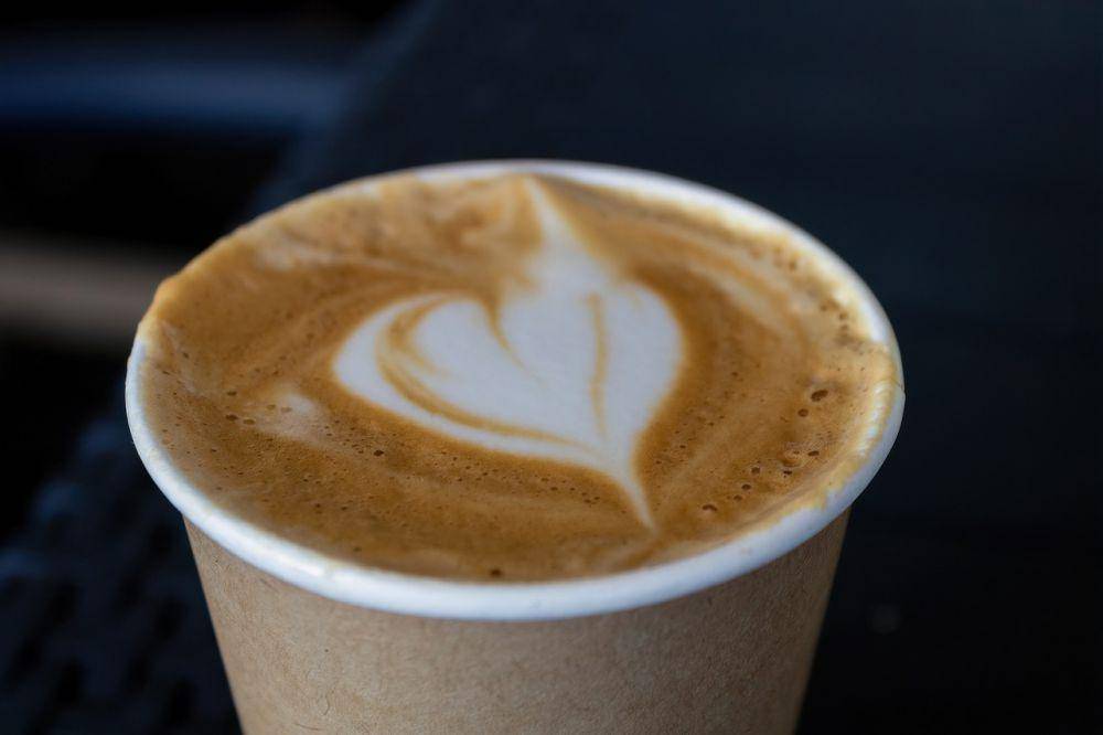 ilustrasi kopi topping foam milk (pixabay.com/Sonel)