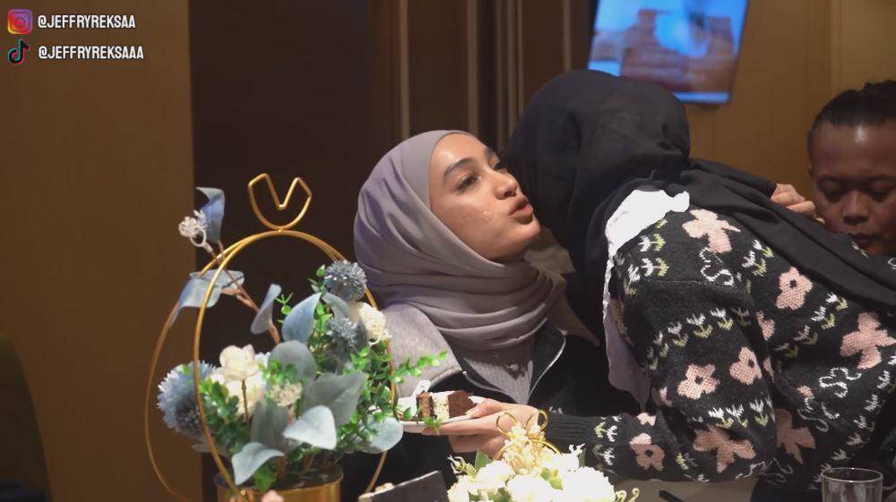potret ulang tahun ke-23 Putri Delina (instagram.com/jeffryreksaa)