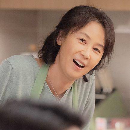 cuplikan Yoon Bok In di drakor The Midnight Romance in Hagwon (dok. tvN/The Midnight Romance in Hagwon)