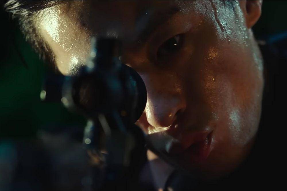 cuplikan Koo Kyo Hwan di film Escape (youtube.com/plusm_entertainment)