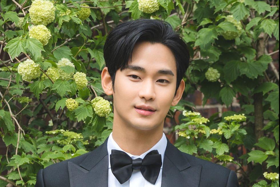 6 Soundtrack Drama yang Dinyanyikan Kim Soo Hyun, Ada Queen of Tears