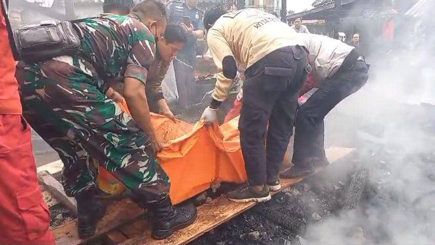 Korban tewas terpanggang (istimewa)