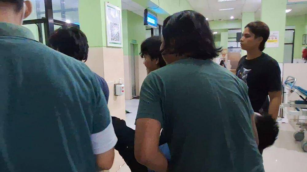 Tiga orang tersangka pembajak dan pencurian dilarikan ke- rumah sakit untuk mendapatkan perawatan terlebih dulu. IDN Times/ Riyanto