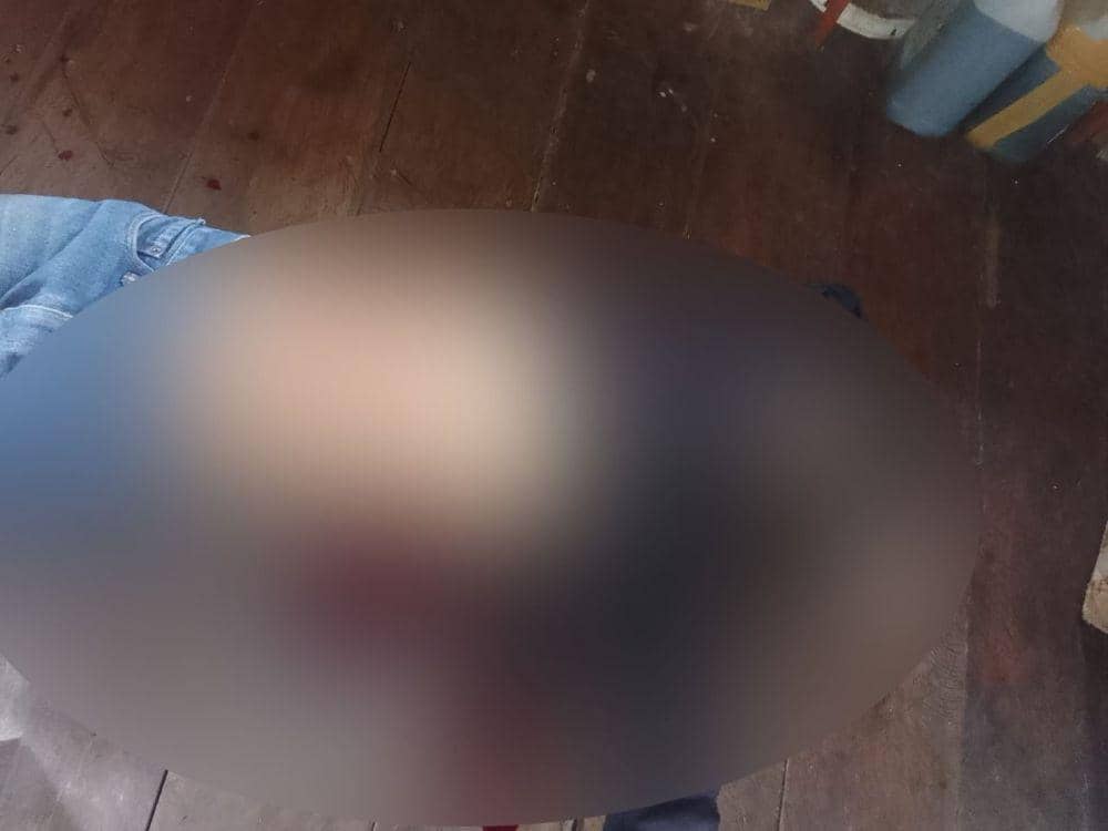 Korban tewas dalam penyerangan di Polsek Homeyo, Papua Tengah/Istimewa