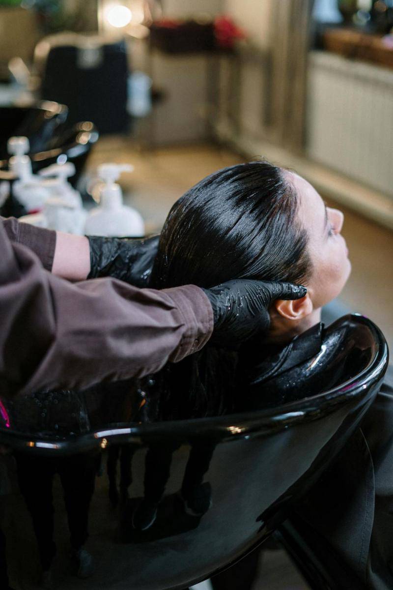Ilustrasi treatment rambut (Pexels.com/cottonbro studio)