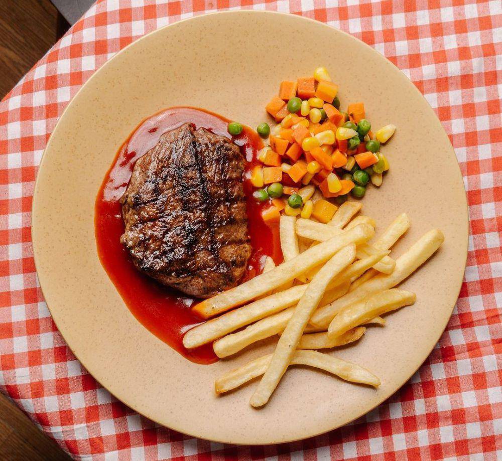 Suis Butcher Steak House (instagram.com/suisbutcher)
