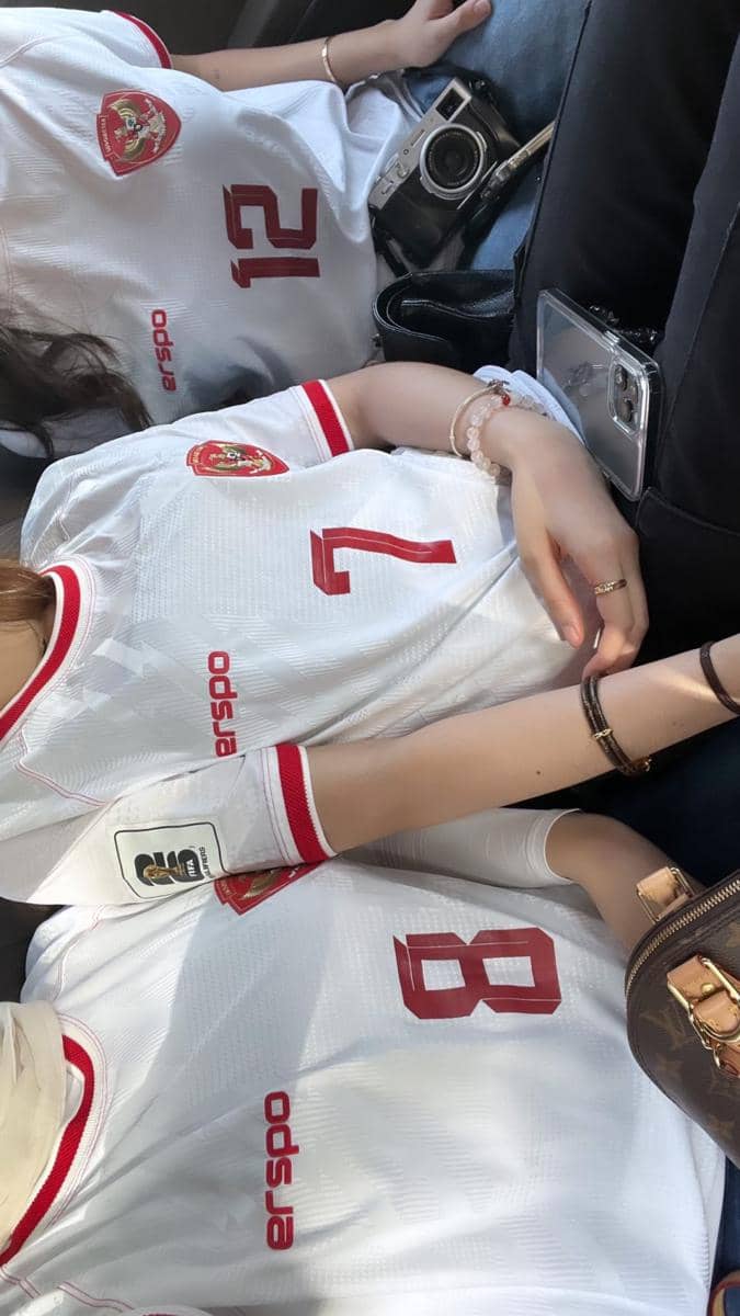 potret Rismahani dukung Witan Sulaeman tanding semifinal Piala Asia U-23 AFC 2024 (instagram.com/rismahanisulaiman_)