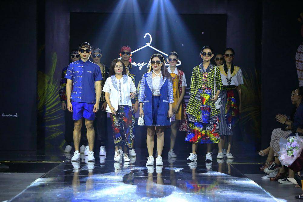 Koleksi Zayru dipamerkan di Kelana Wastra Fashion Festival 2024 (Dok. Pribadi/Zayru Fashion)