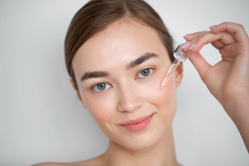 5 Hal tentang Retinol yang Sering Disalahpahami, Mitos atau Fakta?