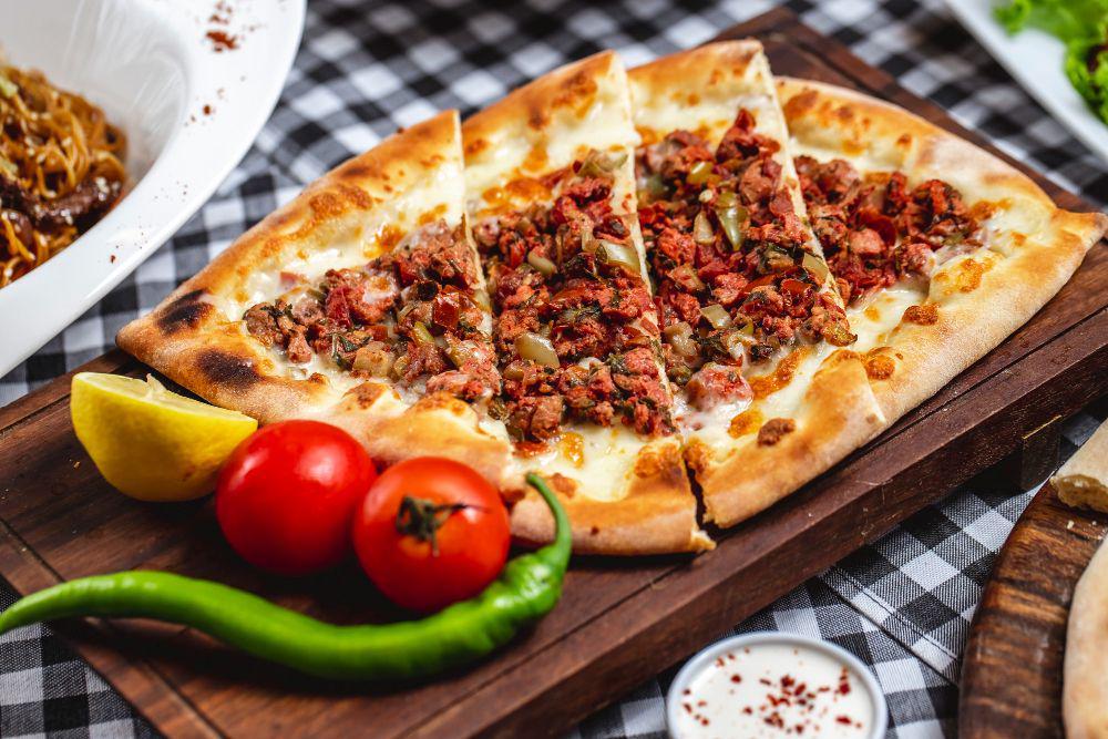 Resep Pide Turkish, Pizzanya Turki yang Jadi Favorit Wisatawan