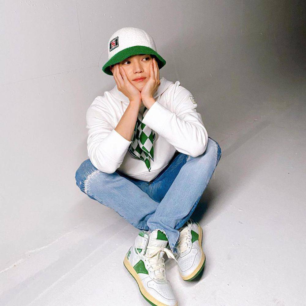 OOTD pakai bucket hat ala Taeyong NCT (instagram.com/taeoxo_nct)