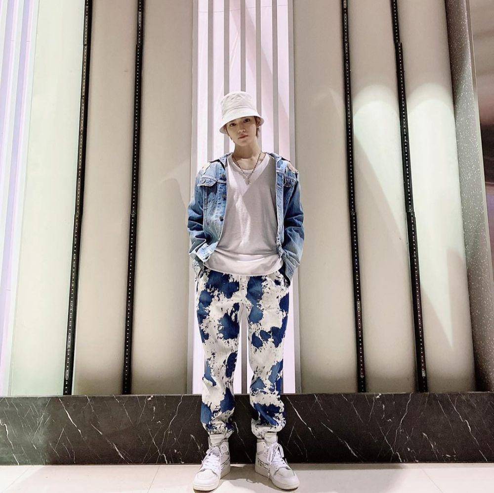 OOTD pakai bucket hat ala Taeyong NCT (instagram.com/taeoxo_nct)