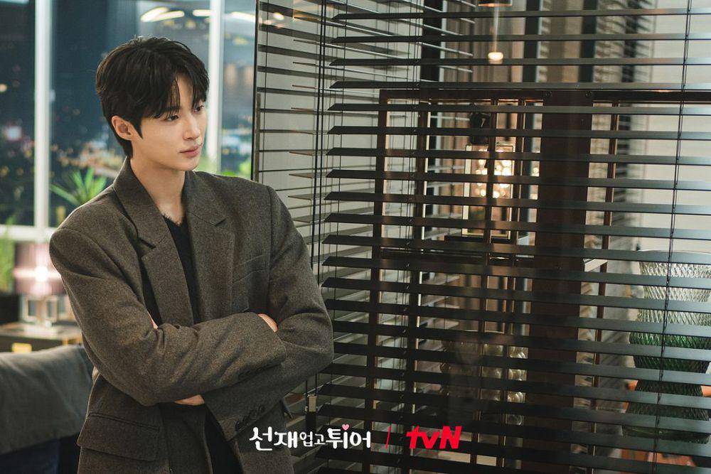 still cuts drama Lovely Runner (instagram.com/tvn_drama)