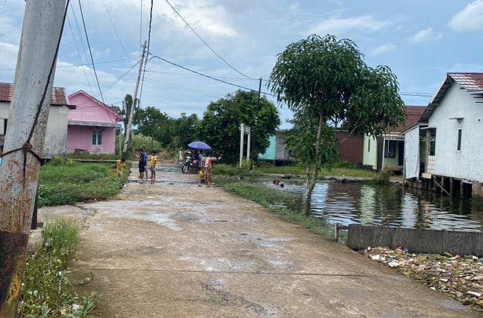 Perumahan rakyat di Banjarmasin yang terus berkembang.