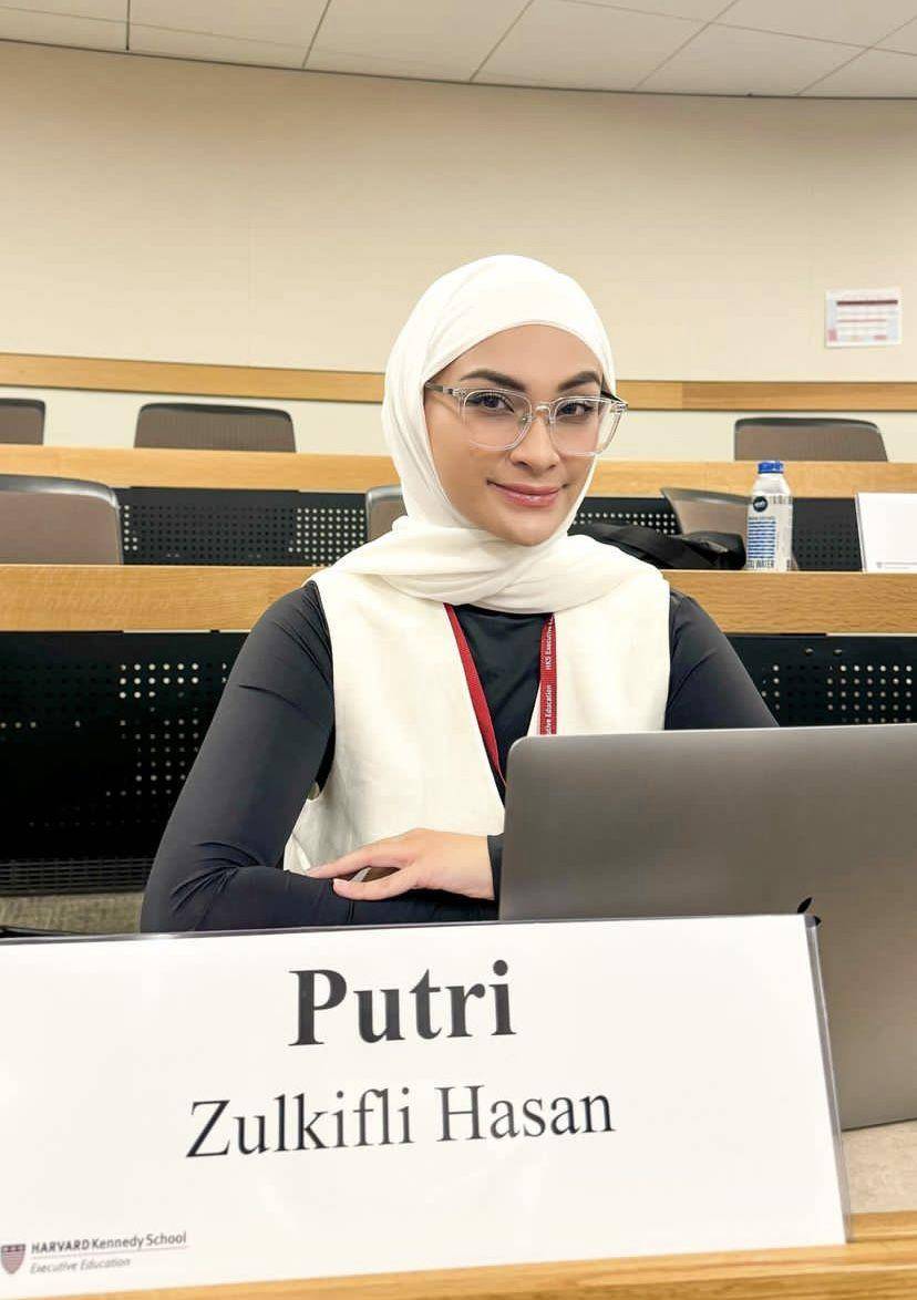 potret Putra Zulhas ikuti kursus singkat di Harvard (Instagram.com/putri_zulhas)