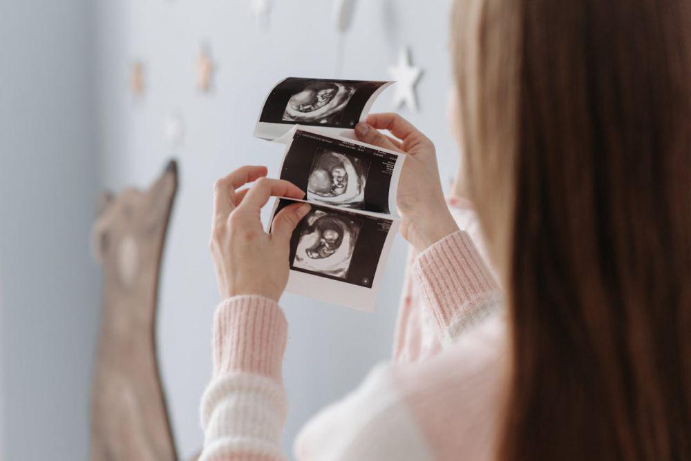 9 Benda Kenangan Masa Bayi yang Bisa Disimpan, Bukti Cinta Orangtua