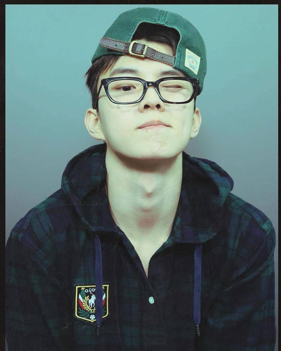potret Q (instagram.com/__qfeed__)