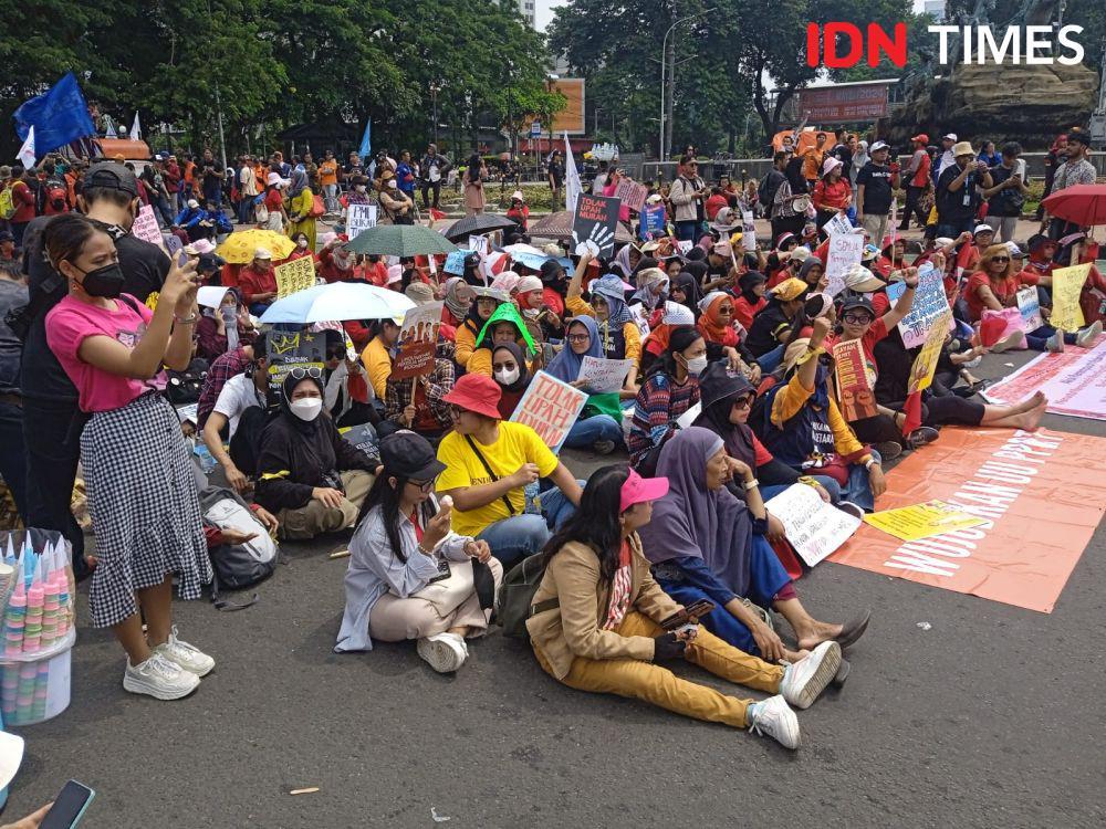 Suara Buruh Perempuan di Demo May Day 2024